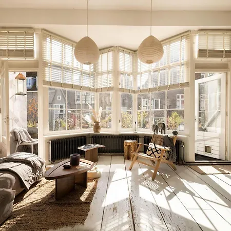 The Bright Loft - Centre