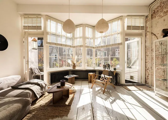 The Bright Loft - Centre