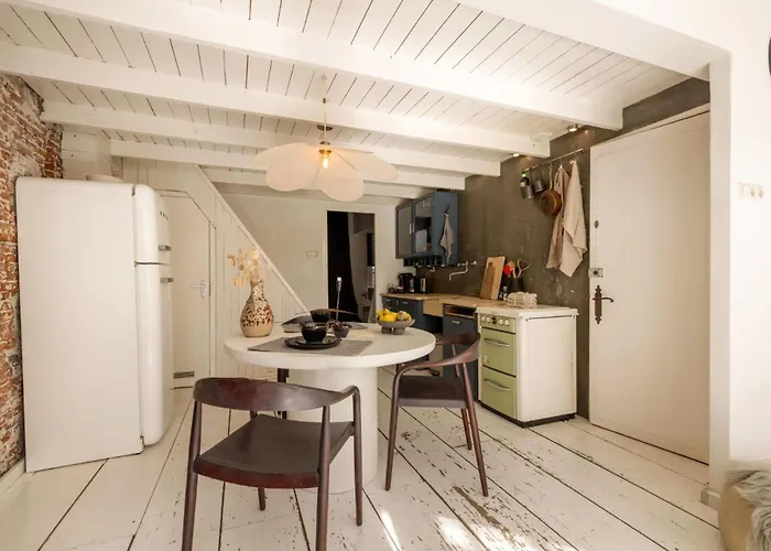 The Bright Loft - Centre