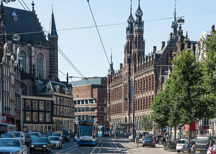 The Bright Loft - Centre