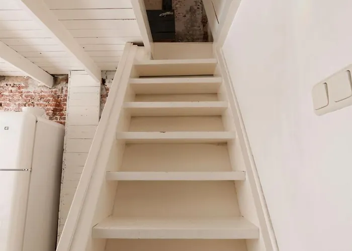 The Bright Loft - Centre