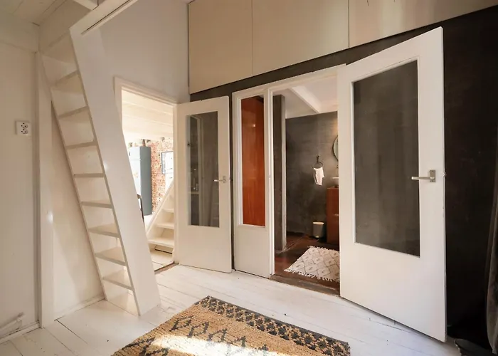 The Bright Loft - Centre *