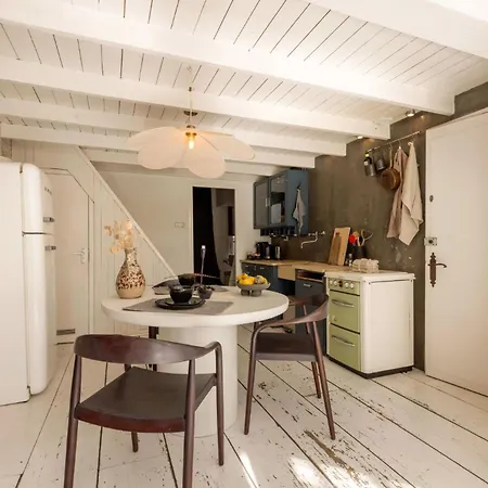 The Bright Loft - Centre