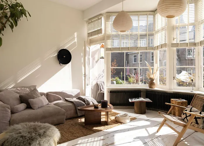 The Bright Loft - Centre *